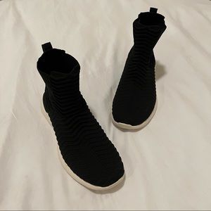 SOLD APL Techloom Chelsea